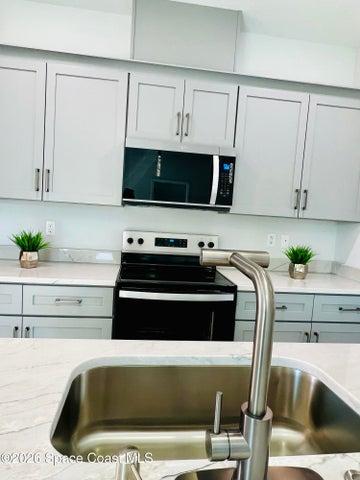 401 Homestead Avenue NE, Palm Bay, FL, 32907 photo 39