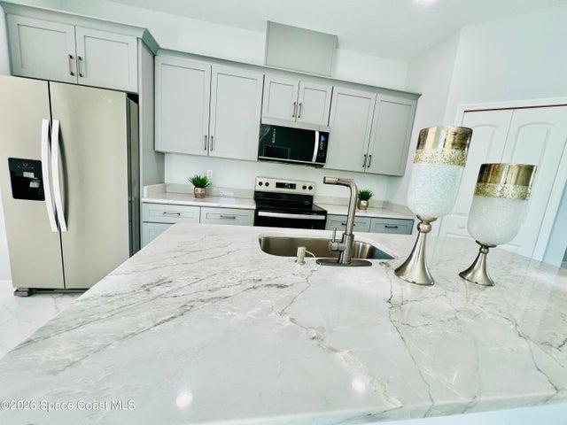 401 Homestead Avenue NE, Palm Bay, FL, 32907 photo 46