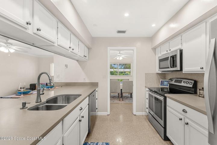 545 Seabreeze Drive, Indialantic, FL, 32903 photo 17