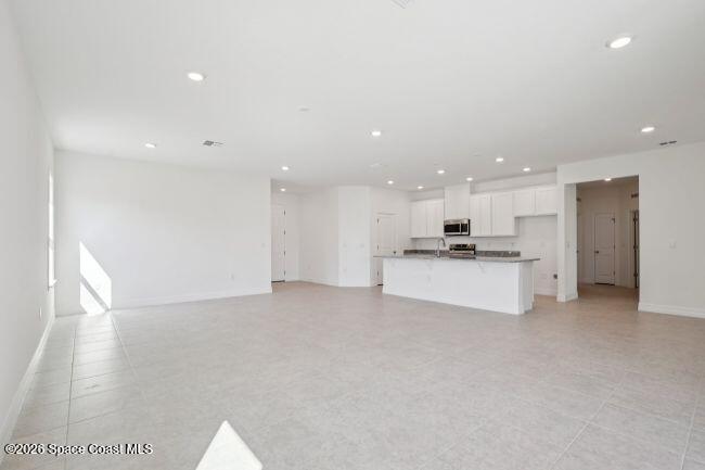 Model home - actual features may vary.