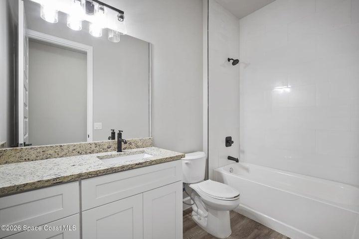 2nd bathroom