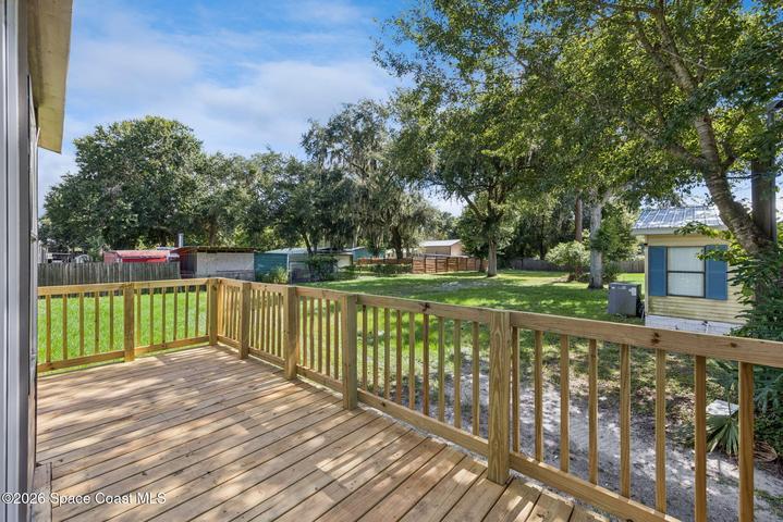 5038 Cambridge Drive, Mims, FL, 32754 photo 4