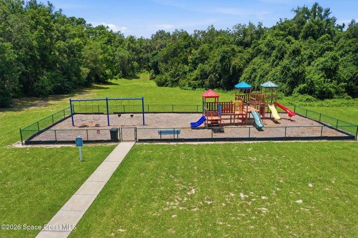 1116 Myrtle Lake View Drive, Fruitland Park, FL, 34731 photo 6