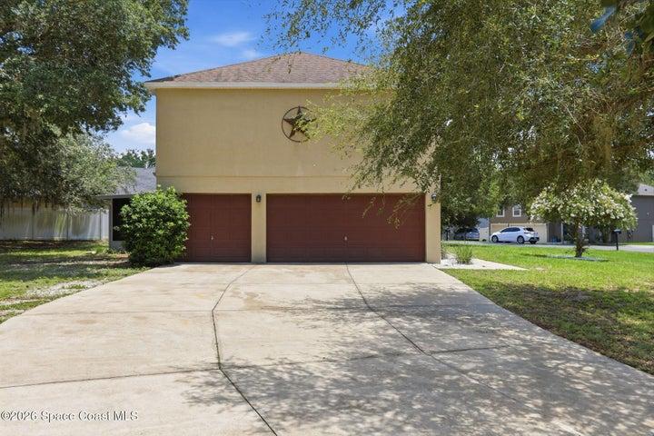 1116 Myrtle Lake View Drive, Fruitland Park, FL, 34731 photo 2