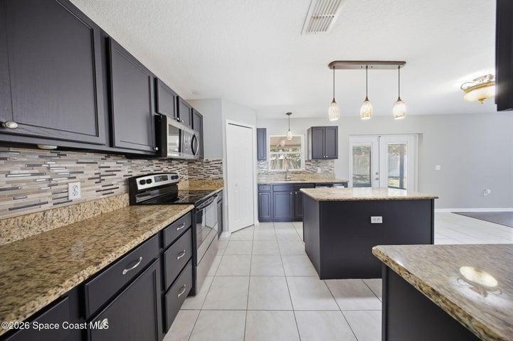 1116 Myrtle Lake View Drive, Fruitland Park, FL, 34731 photo 12