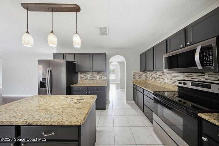 1116 Myrtle Lake View Drive, Fruitland Park, FL, 34731 photo 13