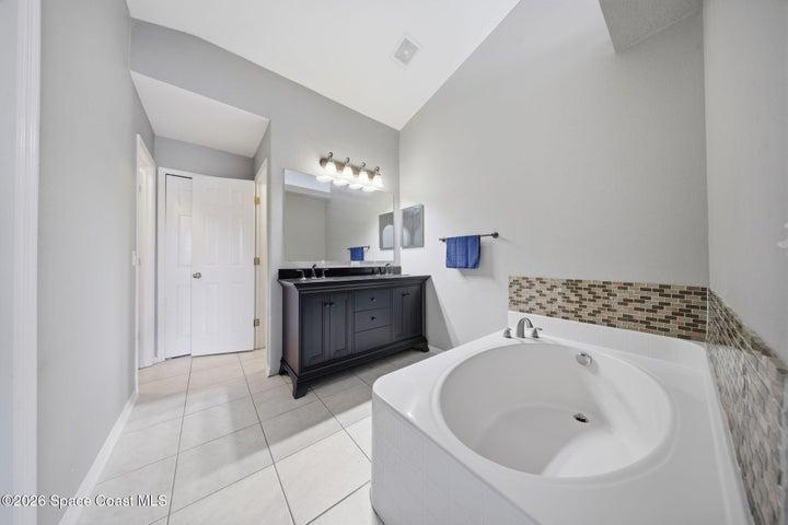 1116 Myrtle Lake View Drive, Fruitland Park, FL, 34731 photo 27