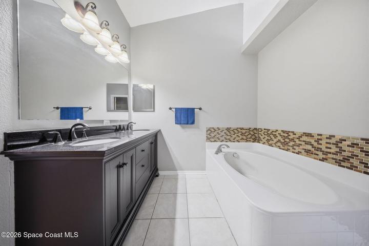 1116 Myrtle Lake View Drive, Fruitland Park, FL, 34731 photo 28