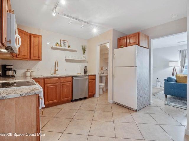 Functional kitchen with plenty of storage and workspace for everyday cooking.
