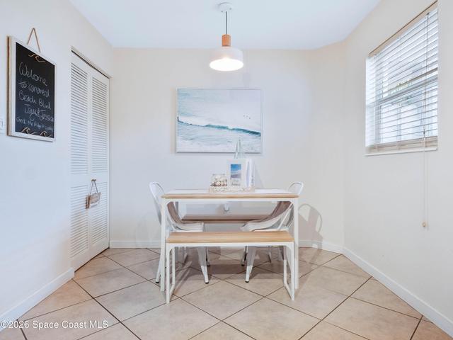 Bright dining area, perfect for casual meals or morning coffee.
