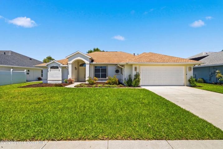1051 Fieldstone Drive, Melbourne
