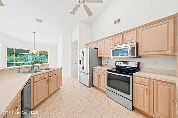 1051 Fieldstone Drive, Melbourne, FL, 32940 photo 15