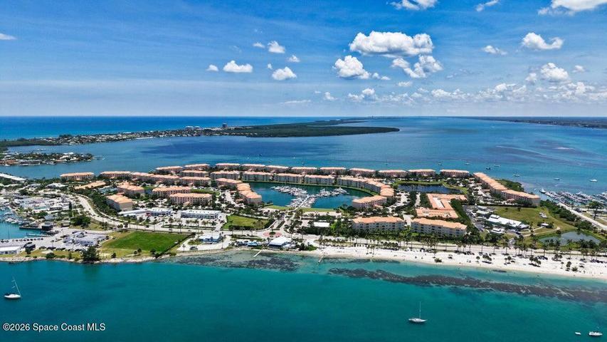 34 Harbour Isle Drive W 204, Fort Pierce, FL, 34949 photo 3