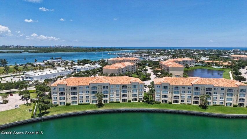 34 Harbour Isle Drive W 204, Fort Pierce
