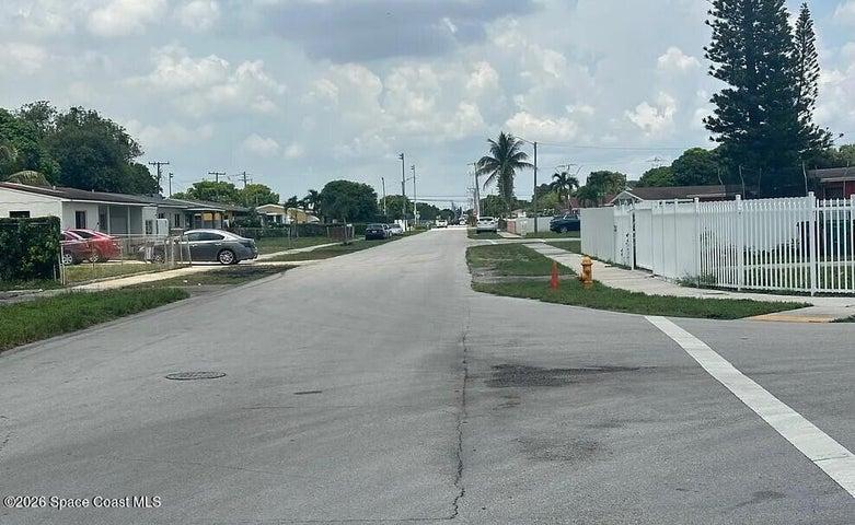 2951 NW 187th Street, Miami Gardens, FL, 33056 photo 5
