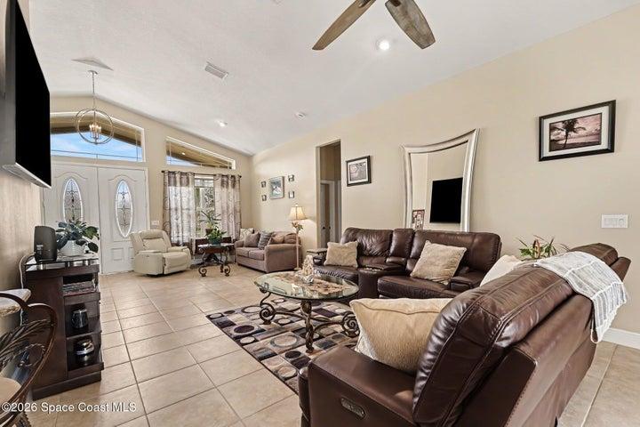 110 Via Catalano Court NE, Palm Bay, FL, 32907 photo 4