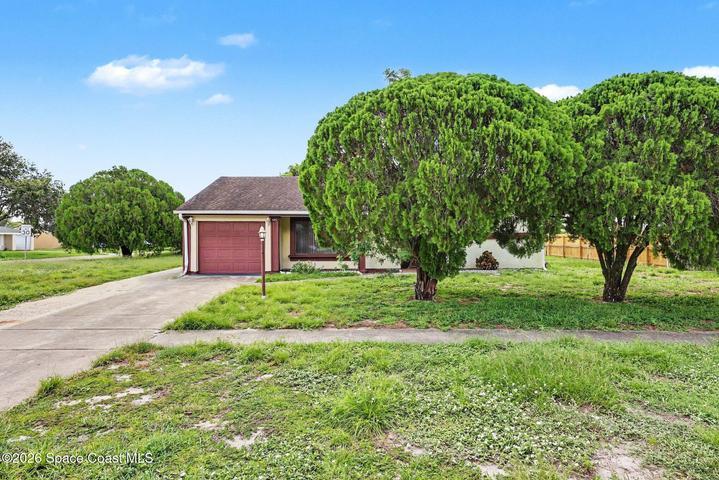 997 Mariposa Drive NE, Palm Bay, FL, 32905 photo 2