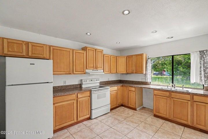 997 Mariposa Drive NE, Palm Bay, FL, 32905 photo 8