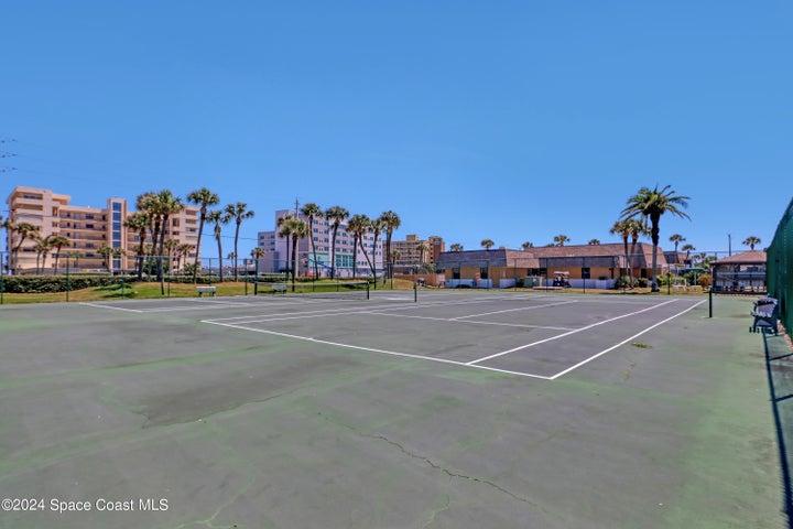 Tennis court