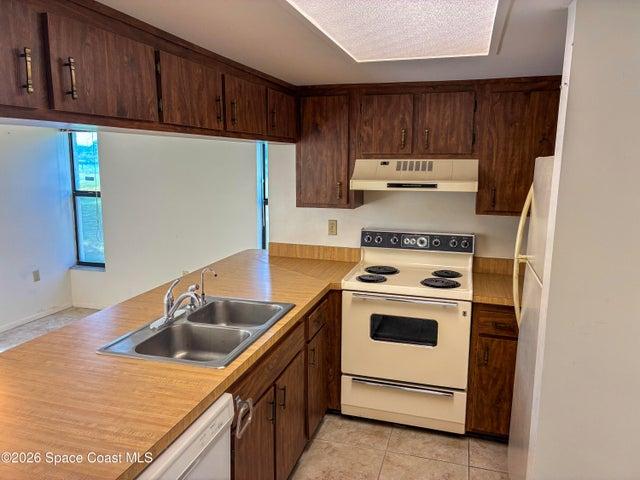 420 Catamaran Drive 99, Merritt Island, FL, 32952 photo 8