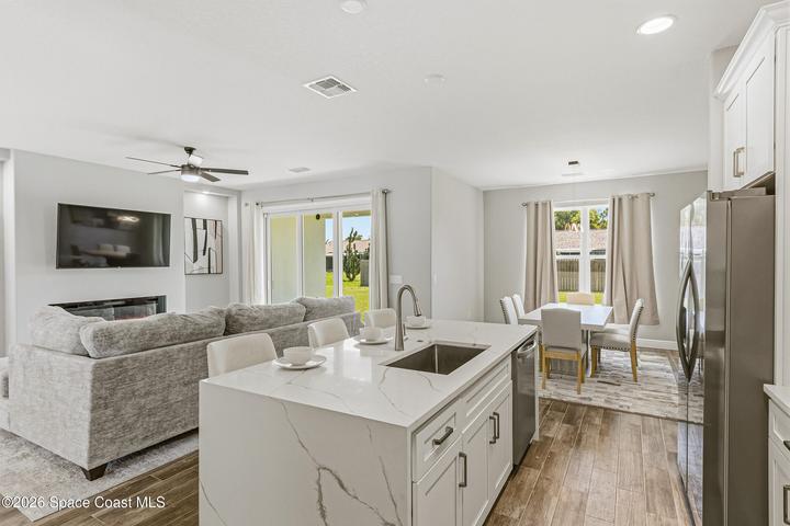 182 La Casa Street SW, Palm Bay, FL, 32908 photo 10