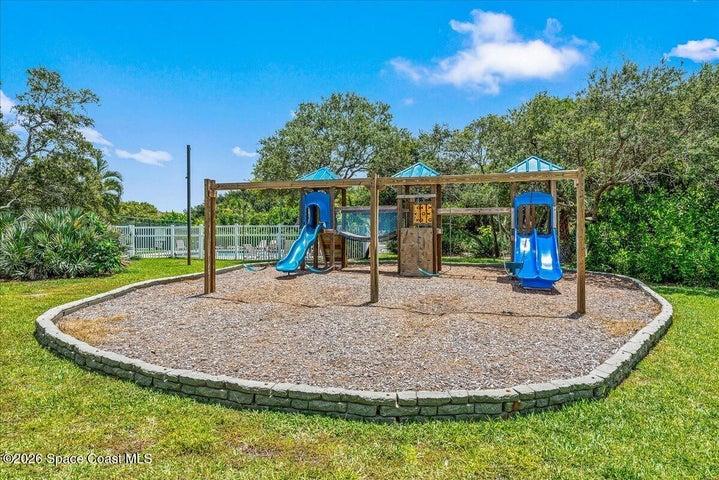 594 Hummingbird Drive, Indialantic, FL, 32903 photo 57