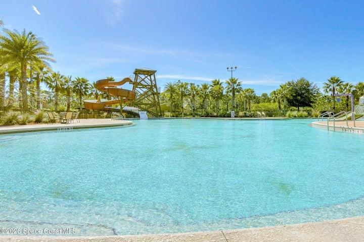 pool ammenities