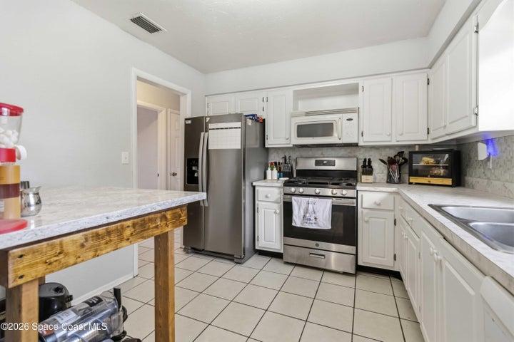 585 S Sunrise Drive, Titusville, FL, 32780 photo 7