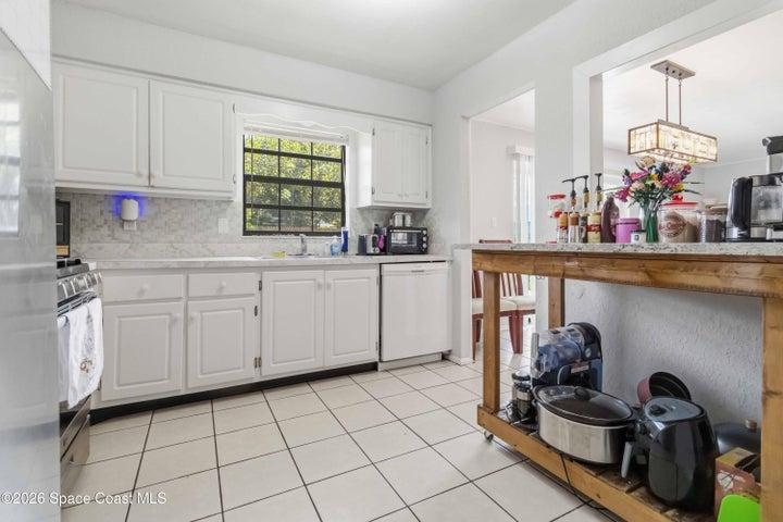 585 S Sunrise Drive, Titusville, FL, 32780 photo 8