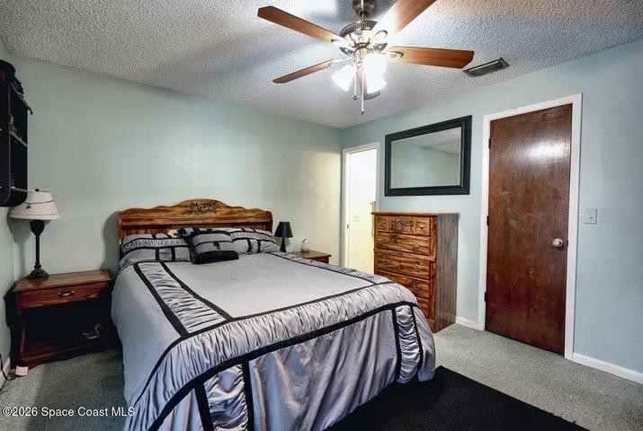 37 E Towne Place, Titusville, FL, 32796 photo 8