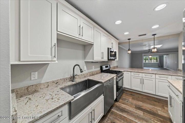 1224 Admiralty Boulevard, Rockledge, FL, 32955 photo 2