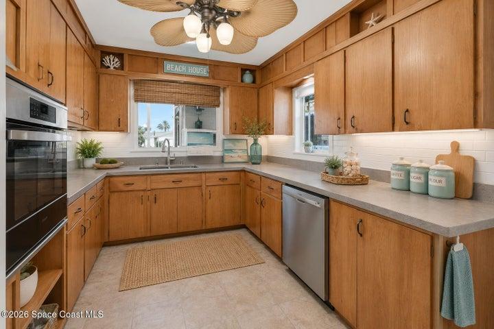 334 Coral Drive, Cape Canaveral, FL, 32920 photo 2