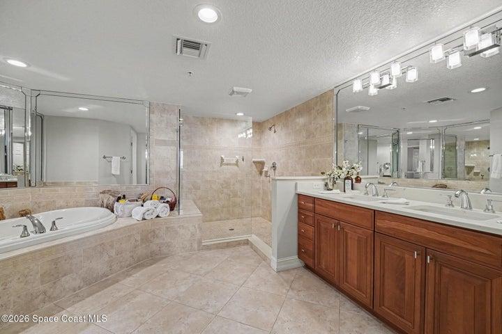 15 N Indian River Drive 605, Cocoa, FL, 32922 photo 32