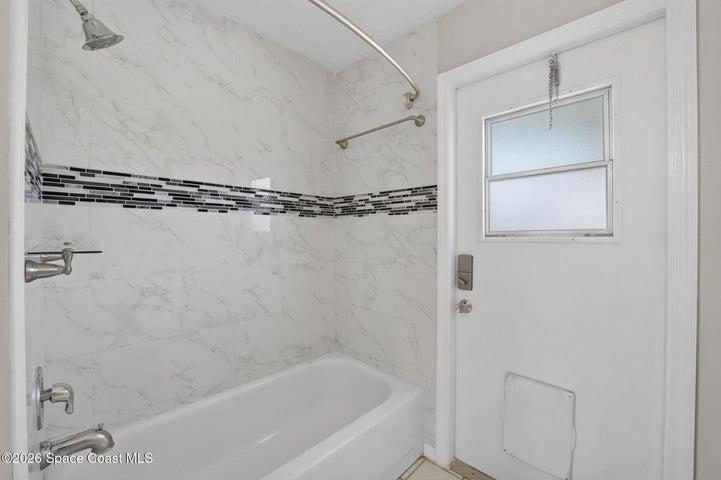 2nd Bathroom