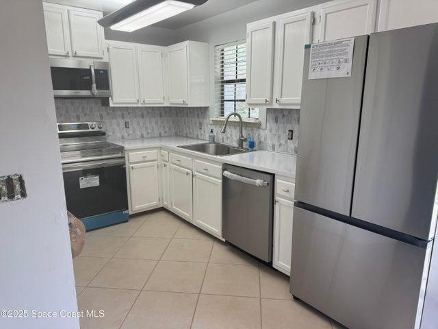 696 Harrington Street SW, Palm Bay, FL, 32908 photo 2