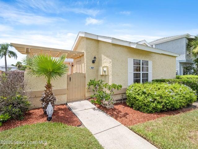 1445 Malibu Circle NE 107, Palm Bay, FL, 32905 photo 3