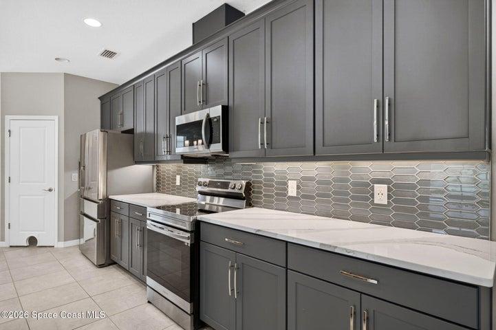 8098 Dobre Way, Melbourne, FL, 32940 photo 13