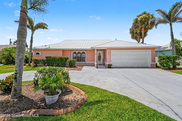 209 Chalet Avenue, Indialantic, FL, 32903 photo 2
