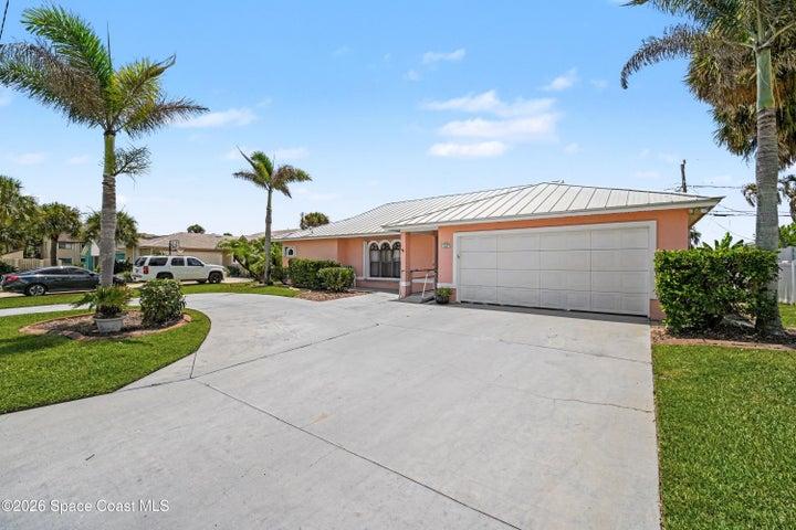 209 Chalet Avenue, Indialantic, FL, 32903 photo 3