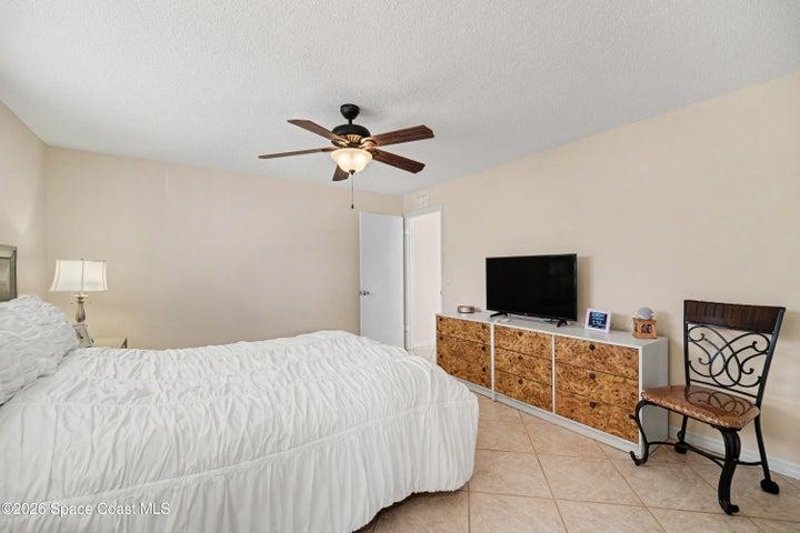 209 Chalet Avenue, Indialantic, FL, 32903 photo 18