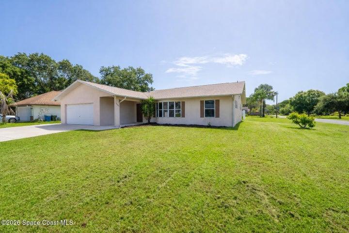 1026 Autumn Pines Drive, Rockledge, FL, 32955 photo 8