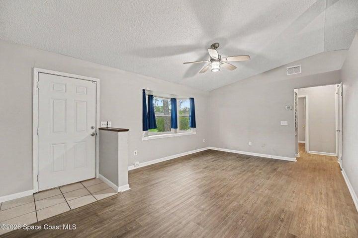 814 Aruba Avenue SE, Palm Bay, FL, 32909 photo 4