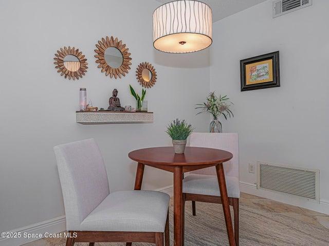 75 Royal Oak Court 204, Vero Beach, FL, 32962 photo 5