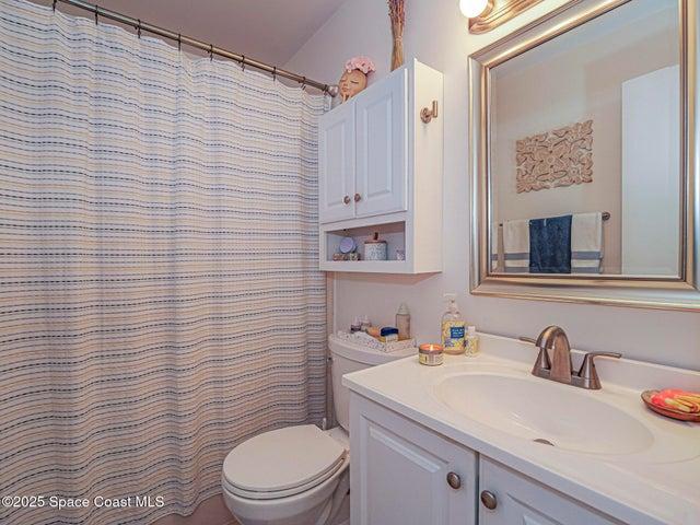 75 Royal Oak Court 204, Vero Beach, FL, 32962 photo 13