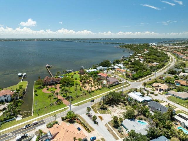 Arial Lot & West View of River