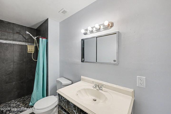 2292 Lakeview Drive, Melbourne, FL, 32935 photo 7