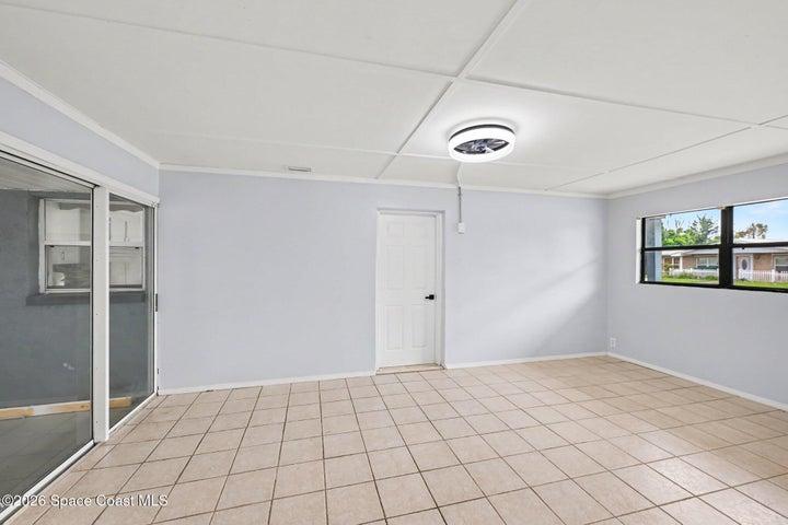 2292 Lakeview Drive, Melbourne, FL, 32935 photo 13