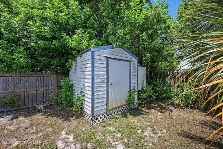 2292 Lakeview Drive, Melbourne, FL, 32935 photo 17