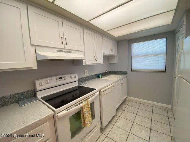 7520 Ridgewood Avenue 507, Cape Canaveral, FL, 32920 photo 36