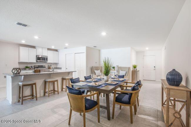 Model home - actual features may vary.